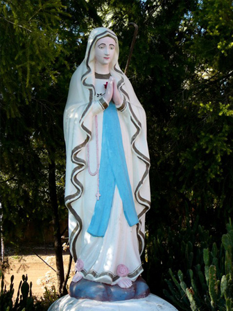 Mother Mary_01